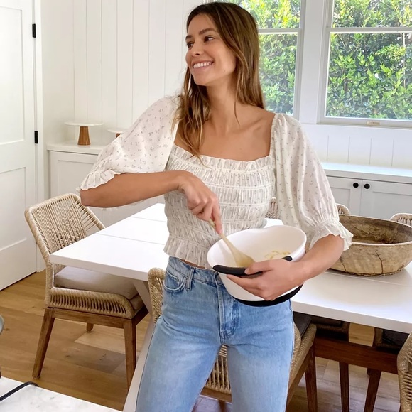 Urban Outfitters | Sierra Puff Sleeve Floral Smocked Blouse - Picture 2 of 7